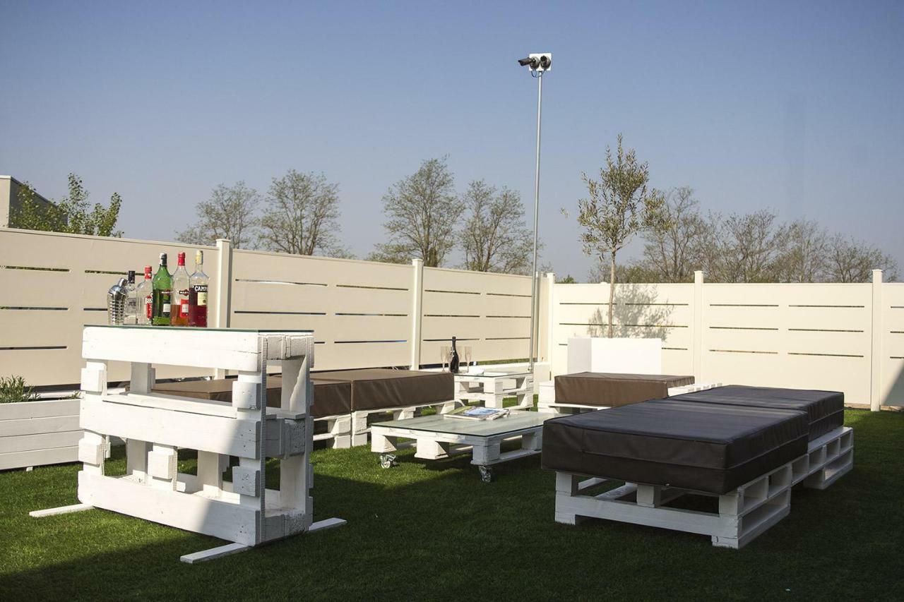 Home Suites Home Salionze Εξωτερικό φωτογραφία